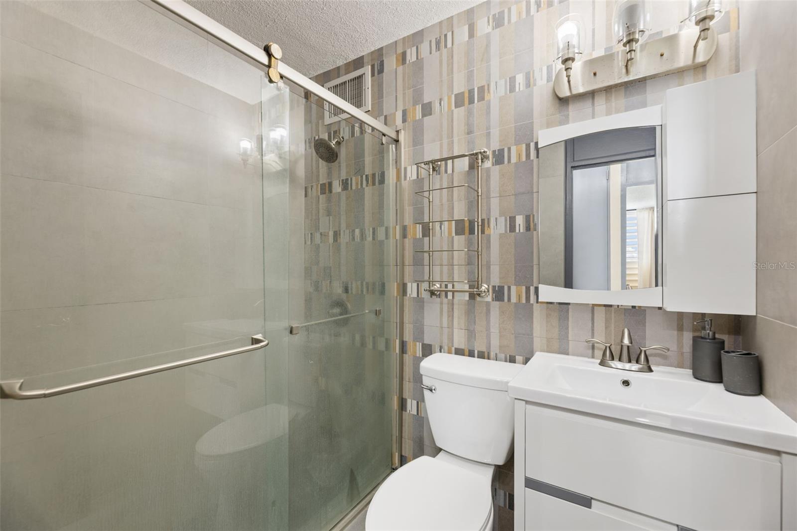 472 CALLE DE DIEGO #602 B