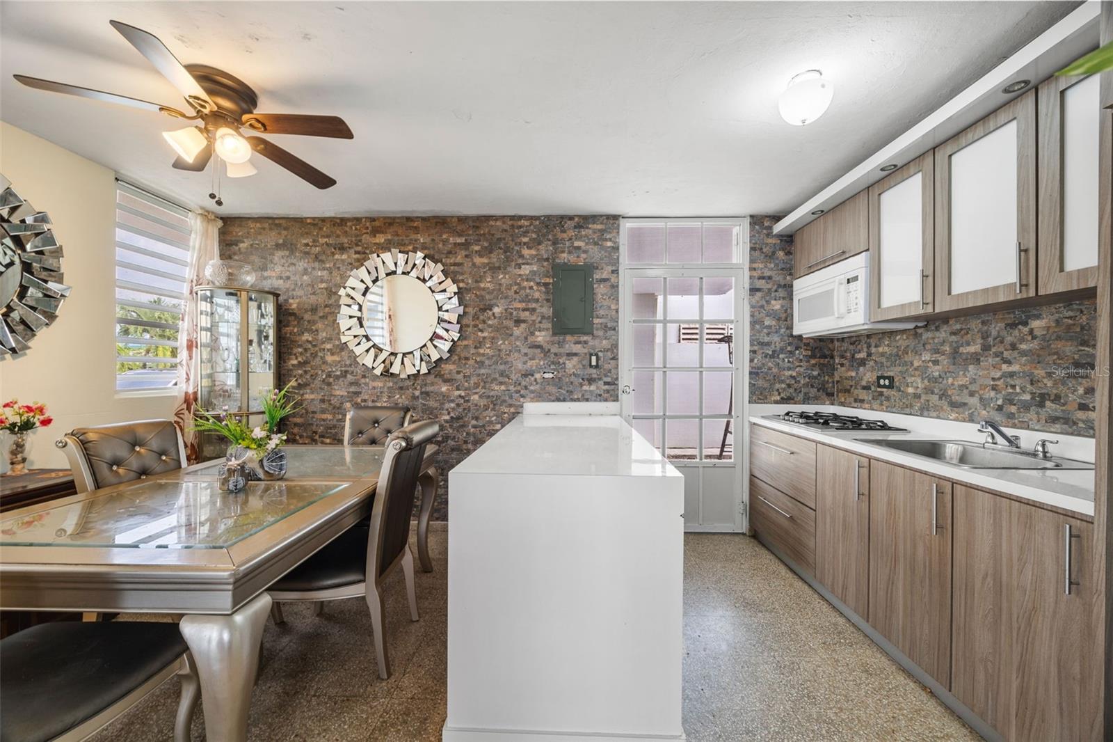 1085 CALLE 33, EXT. VERDE MAR