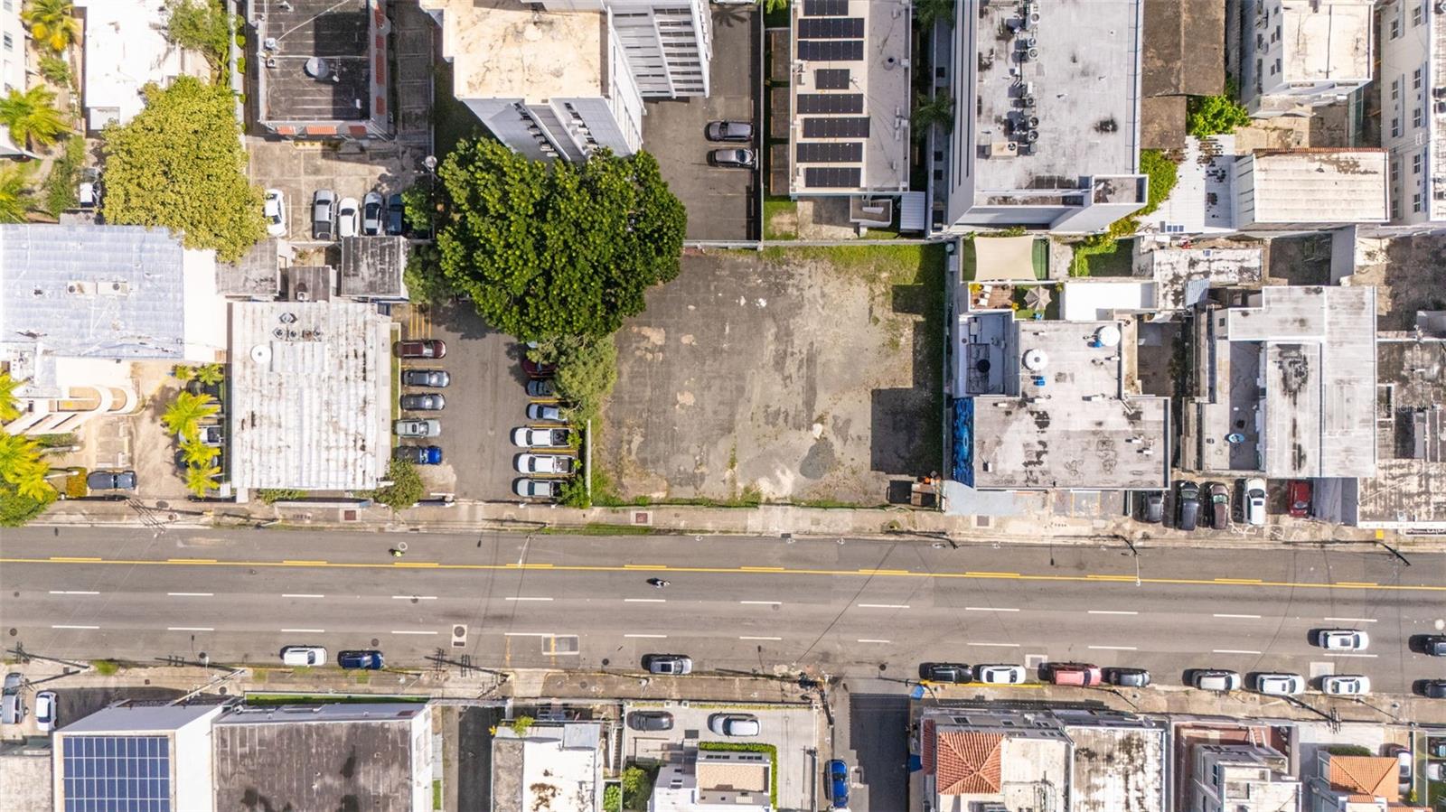 1419 AVENIDA FERNÁNDEZ JUNCOS