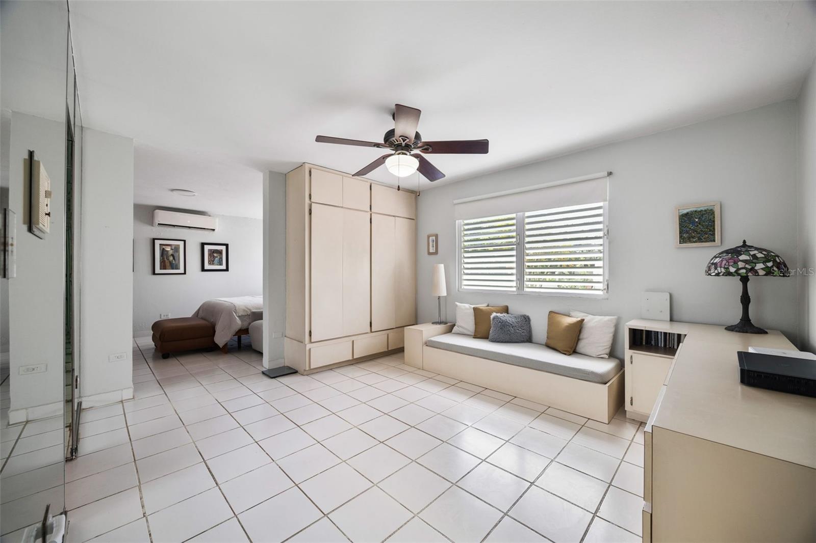 B-6 CALLE ARROYO URB EL REMANSO