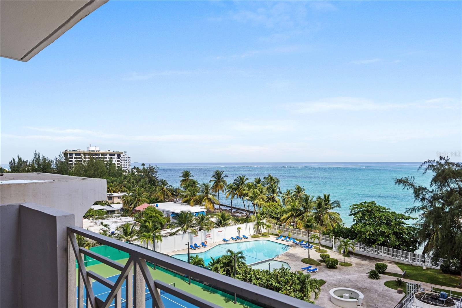 3001 AVENIDA ISLA VERDE #701