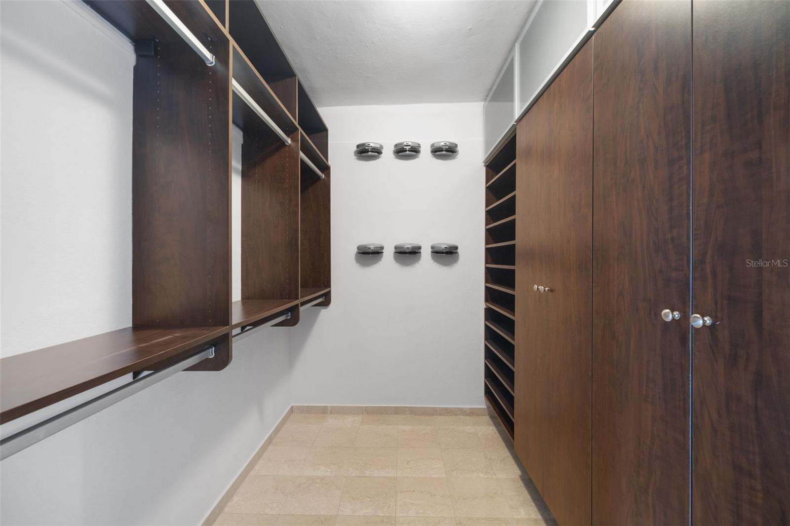 101 CALLE ORTEGON #1502