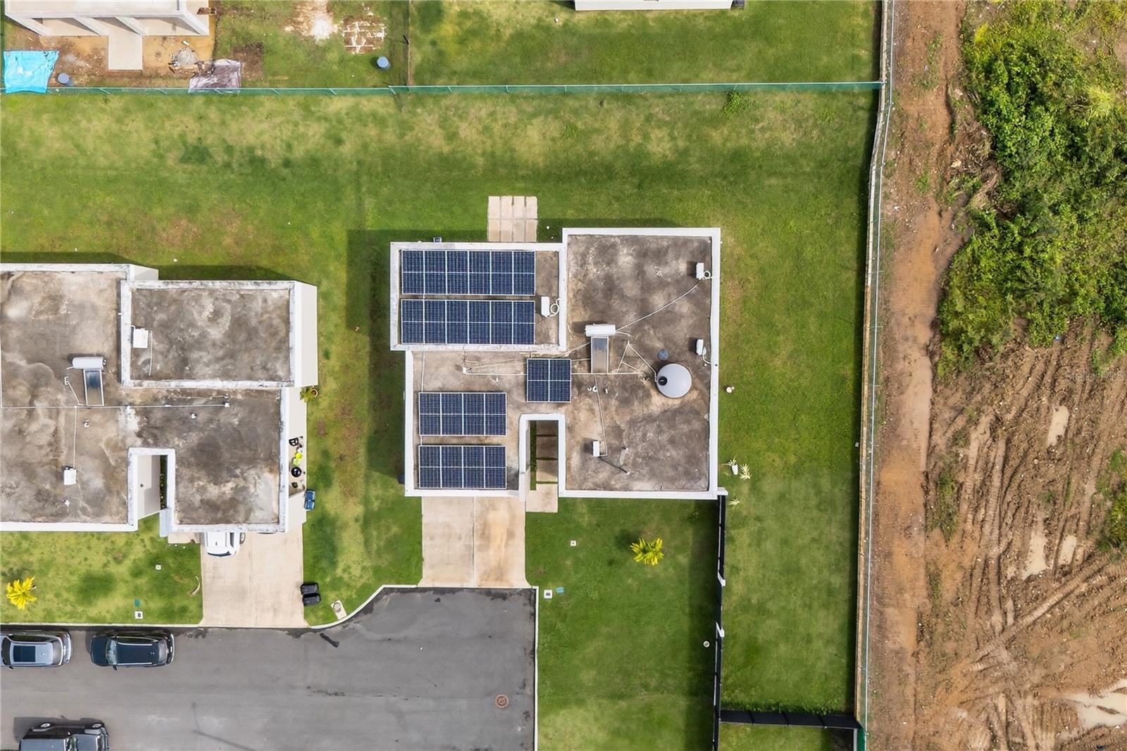 207 URB RIVER TERRACE