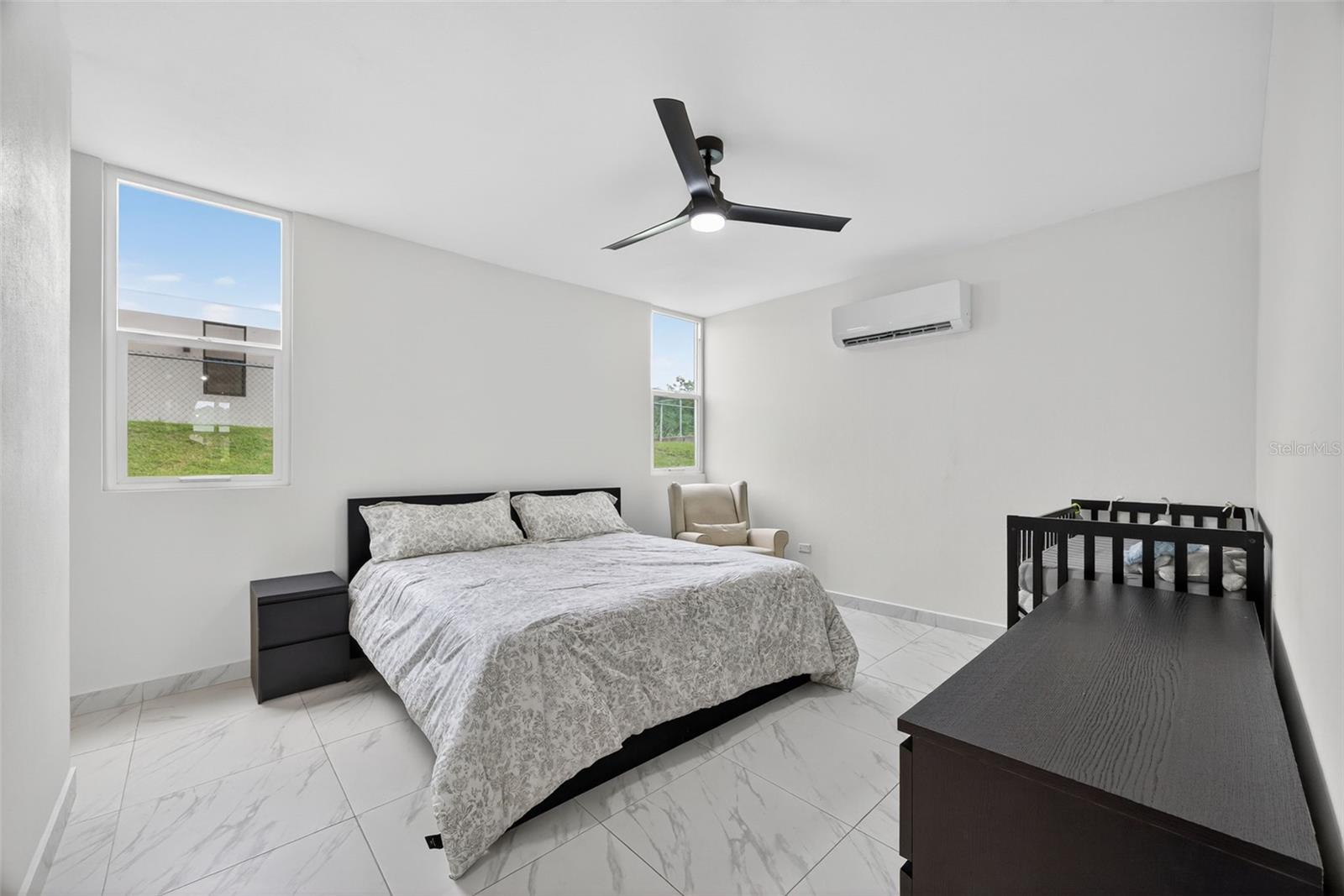 207 URB RIVER TERRACE