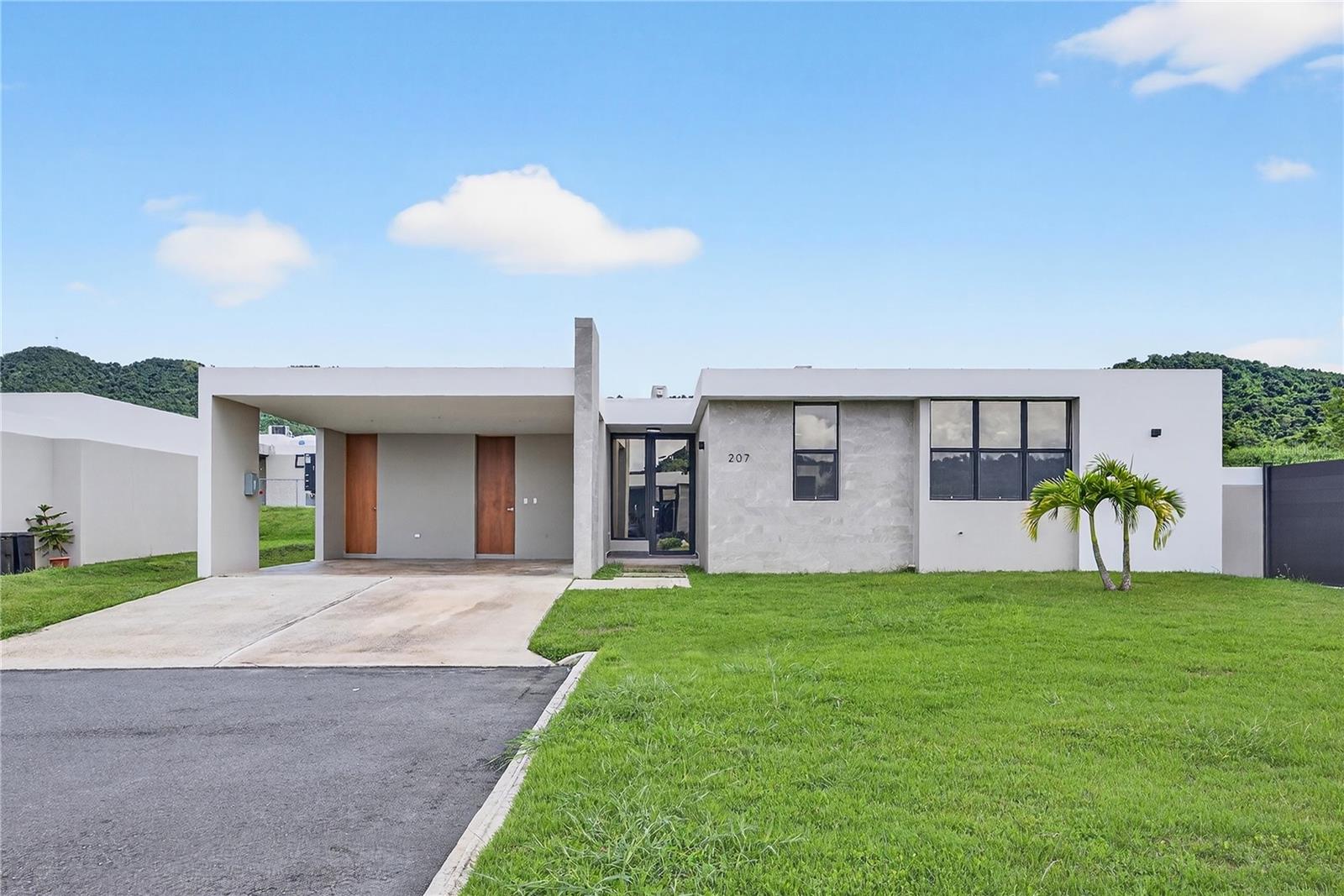 207 URB RIVER TERRACE