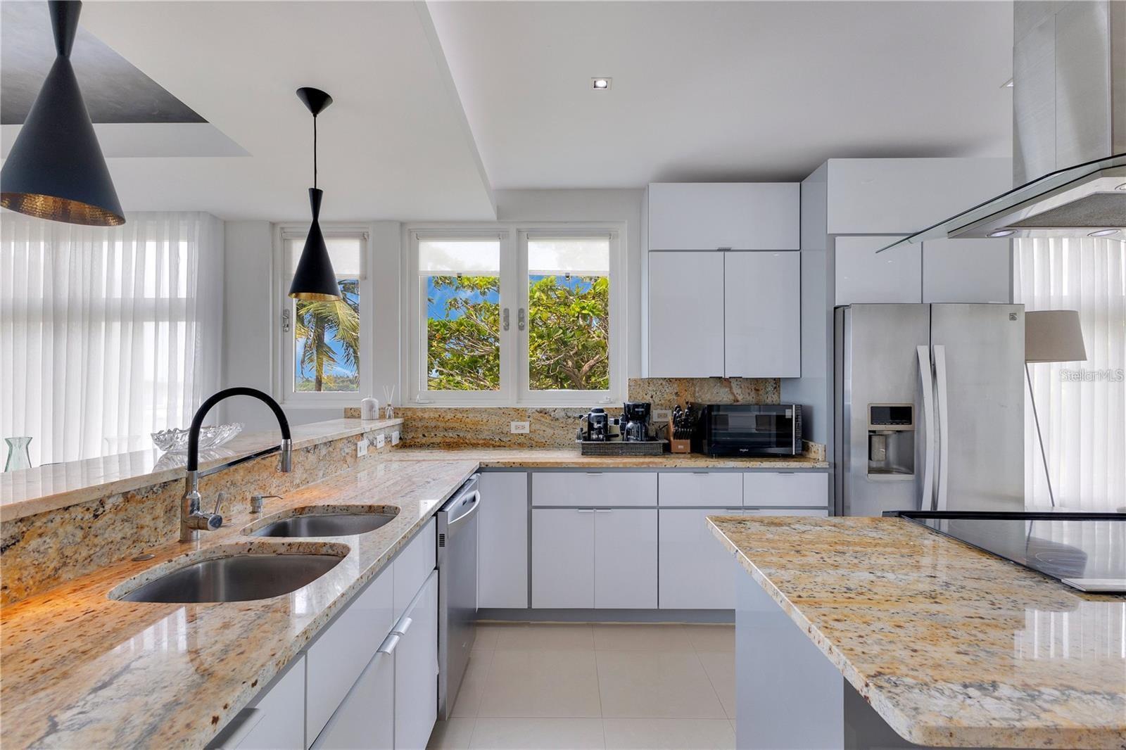 19 PASEO LA BALANDRA #8