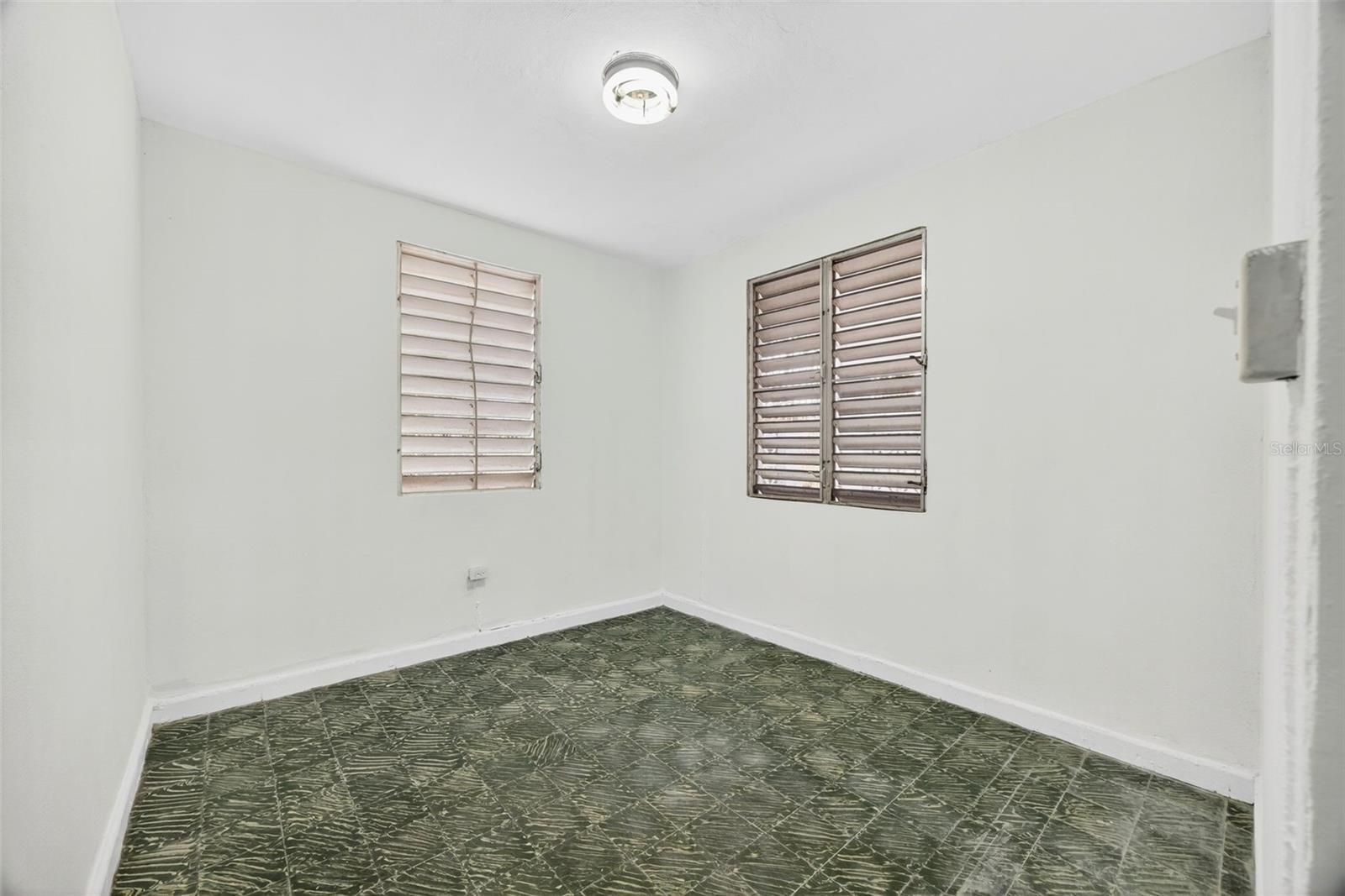 2182 LUIS A. FERRE BOULEVARD AVE LAS AMERICAS