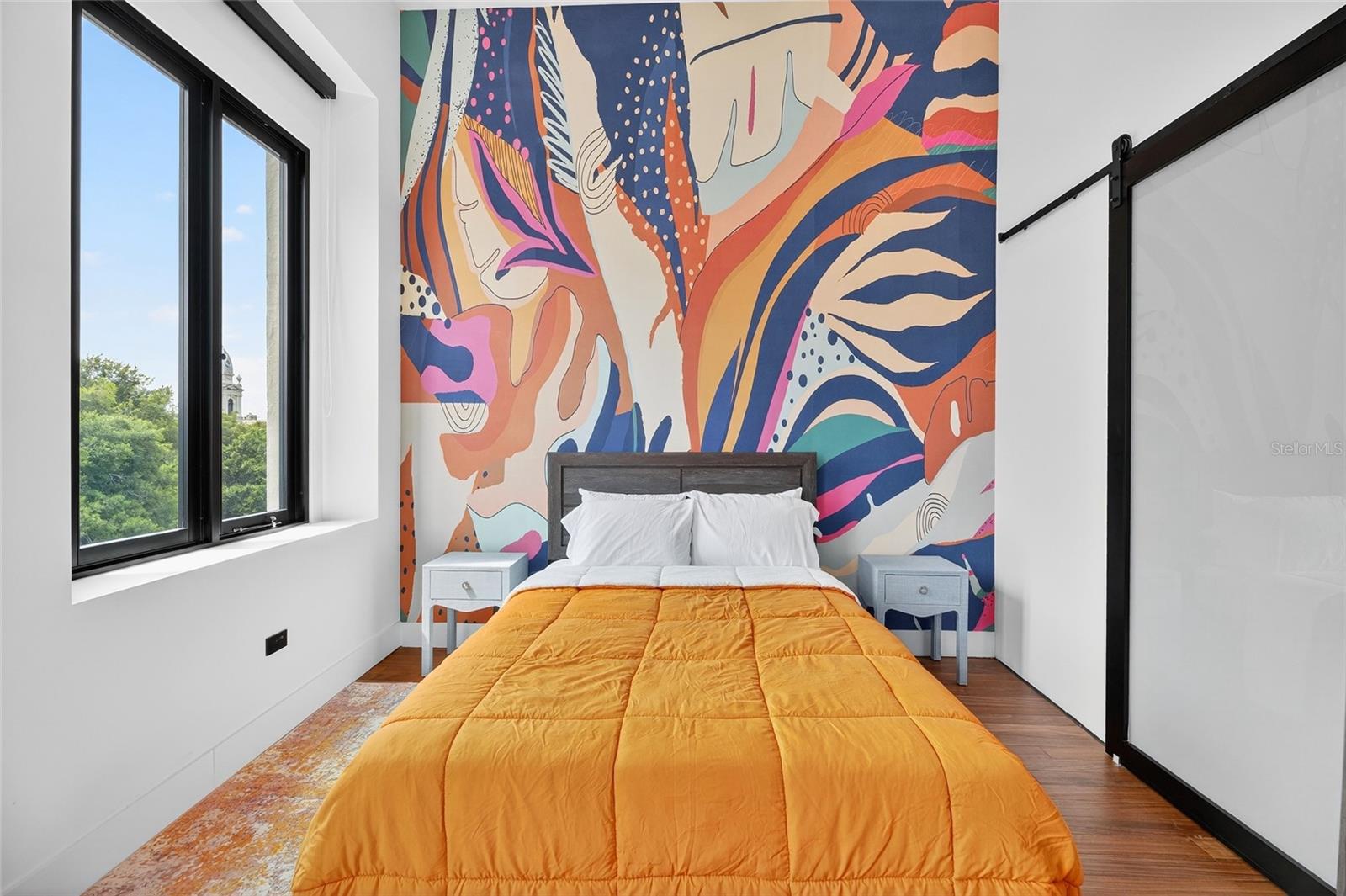 6951 REINA ISABEL STE. 101 #3a