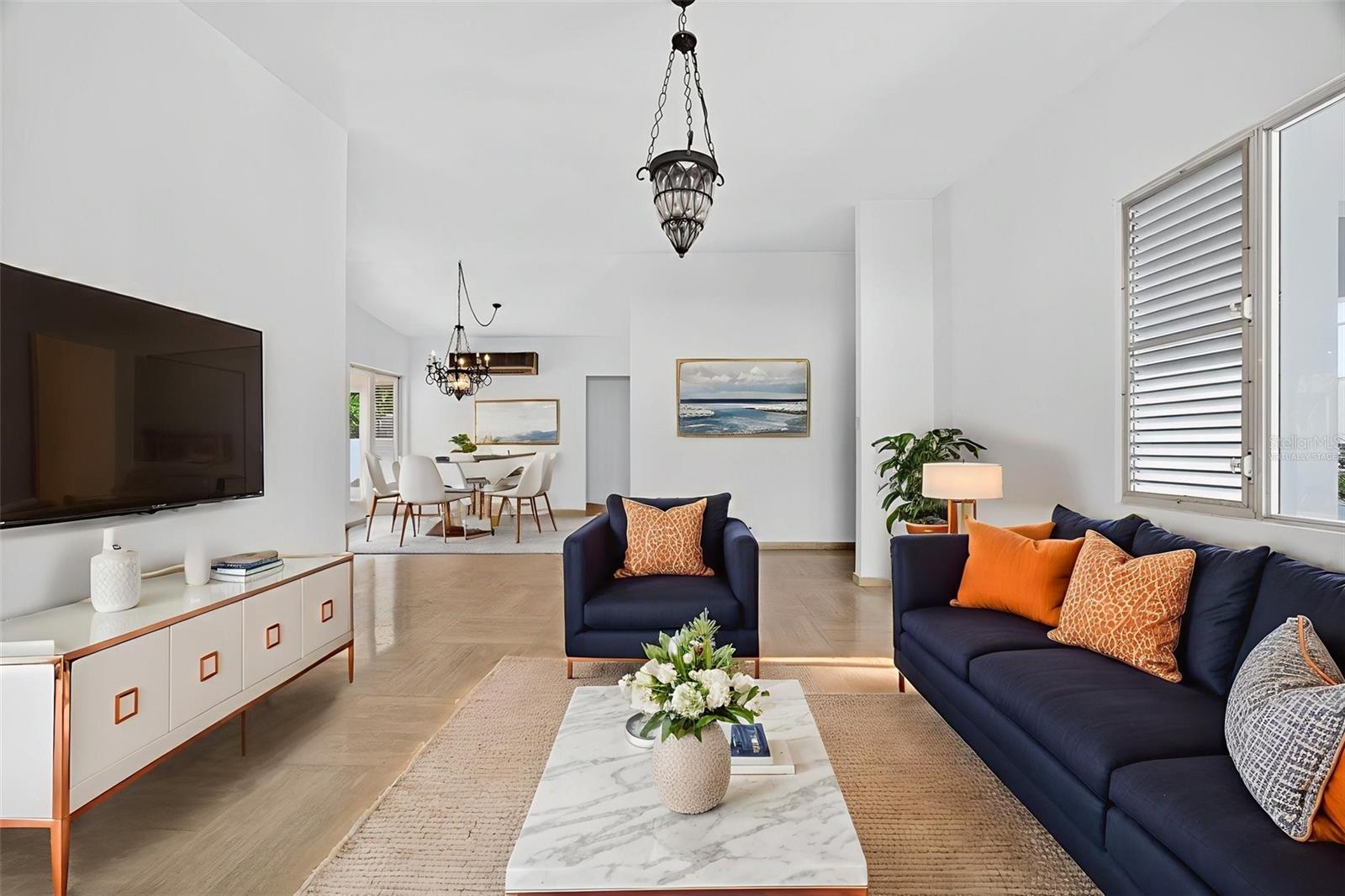 F2 CALLE FOREST HILL