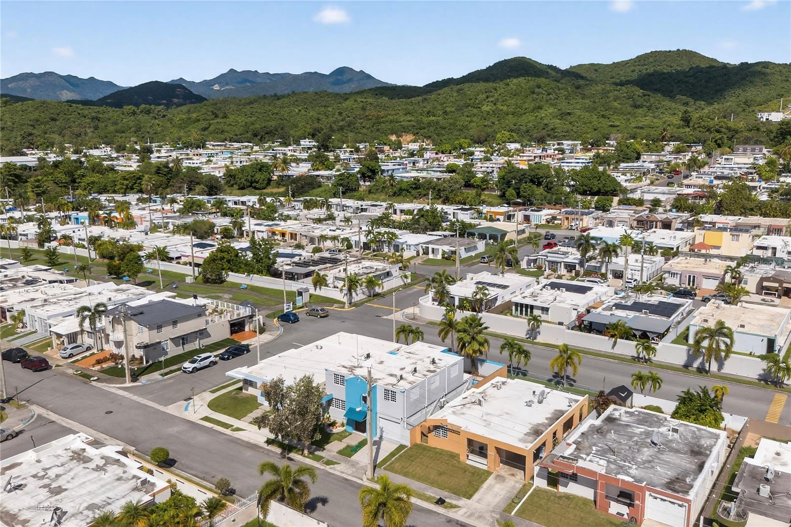 757 ENRIQUE LAGUERRE