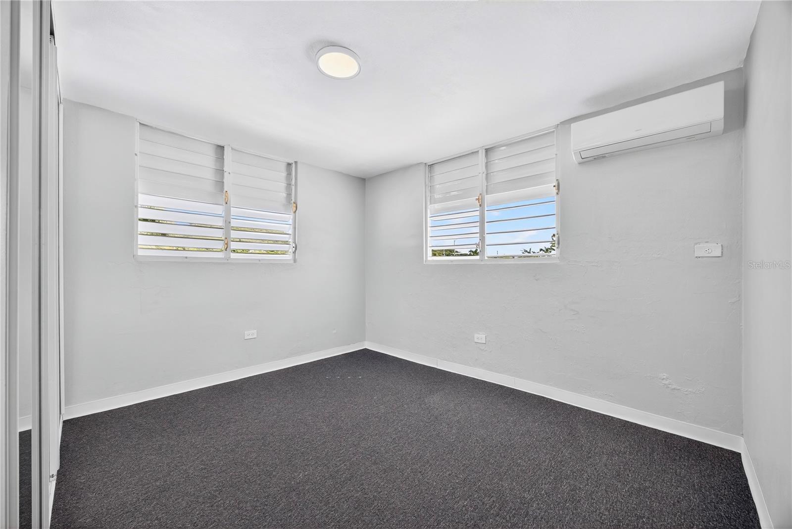 757 ENRIQUE LAGUERRE