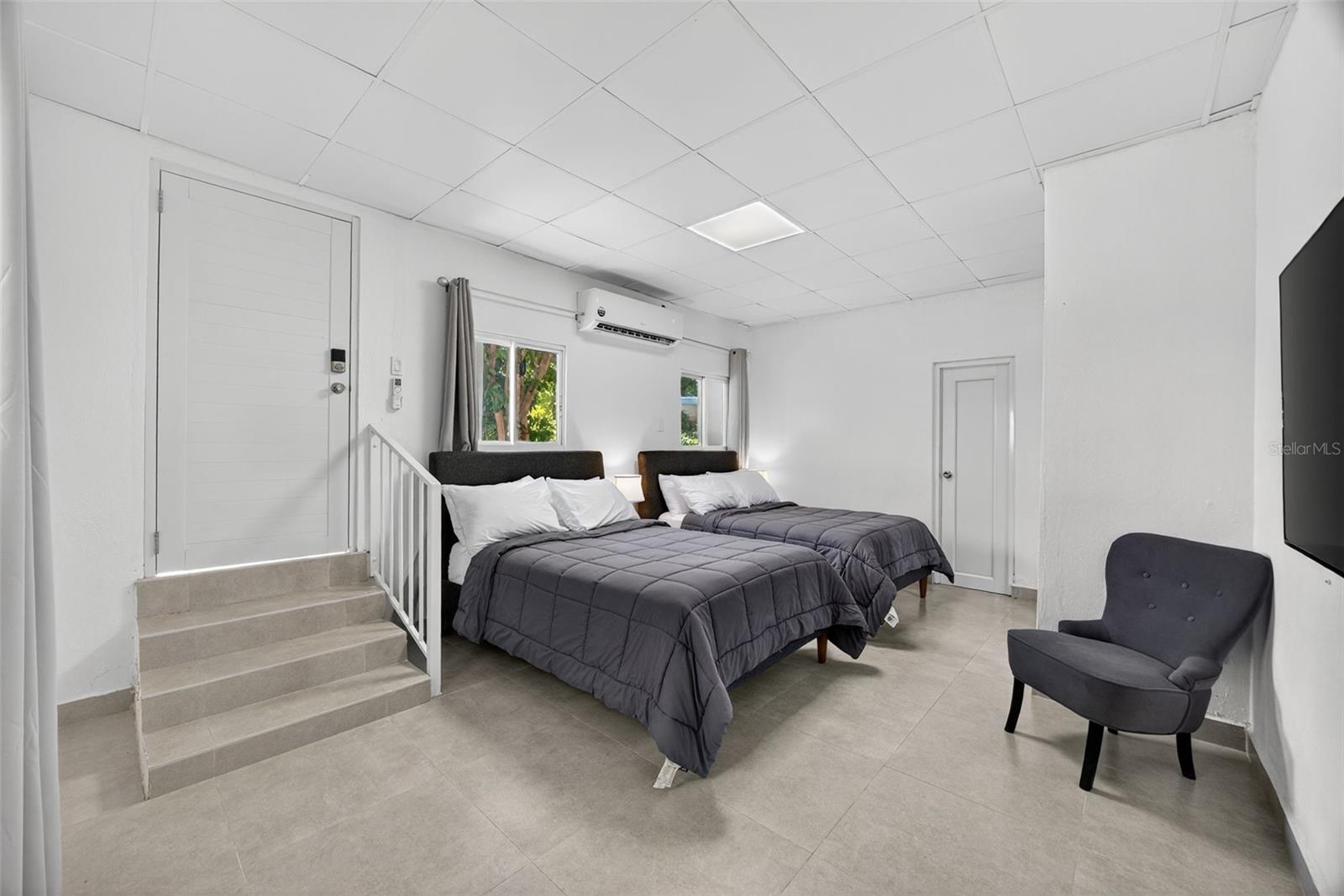 LOTE 15 CALLE ROBLES