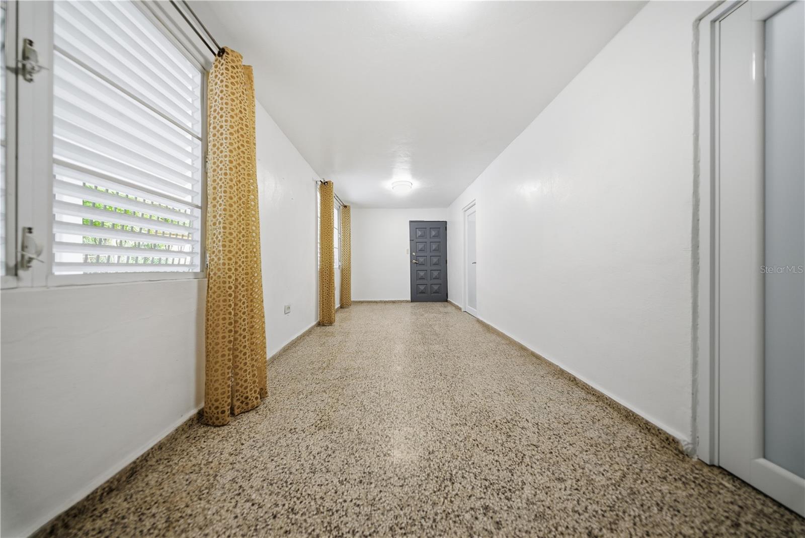 COMM MIRANDA BO. ALMIRANTE SUR #249