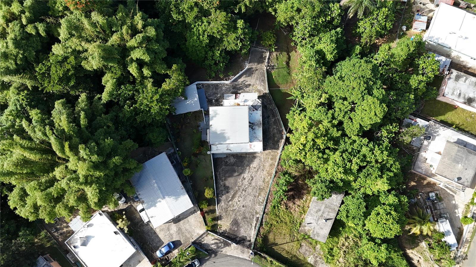 COMM MIRANDA BO. ALMIRANTE SUR #249