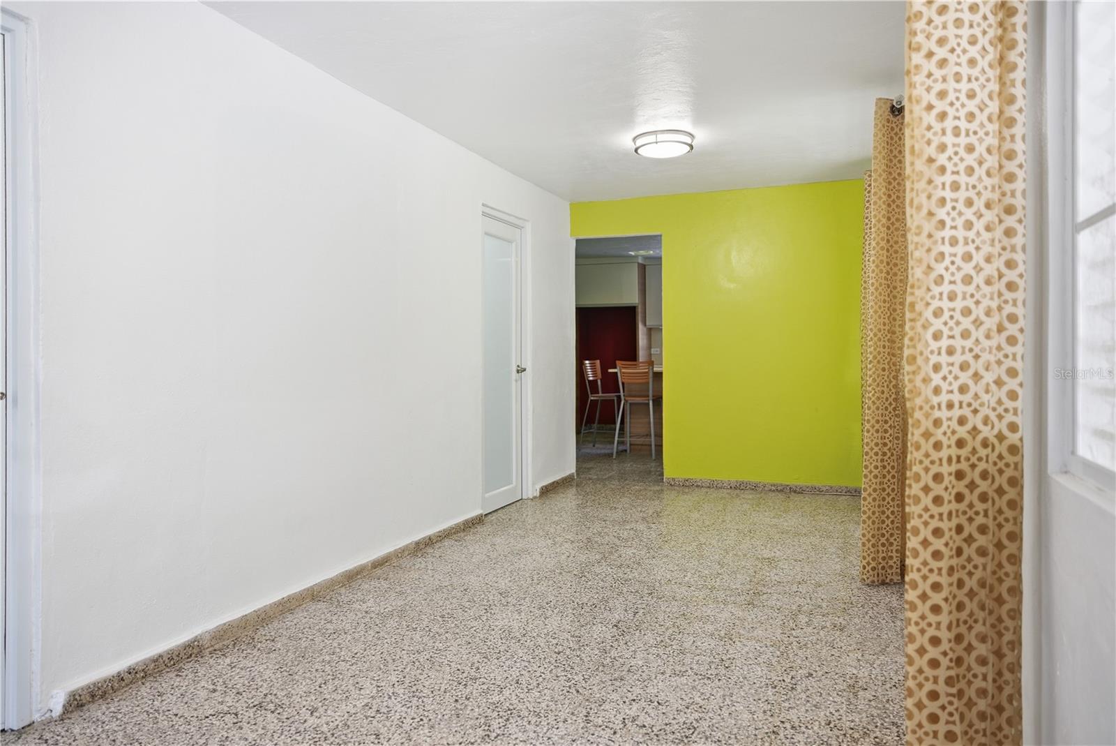 COMM MIRANDA BO. ALMIRANTE SUR #249