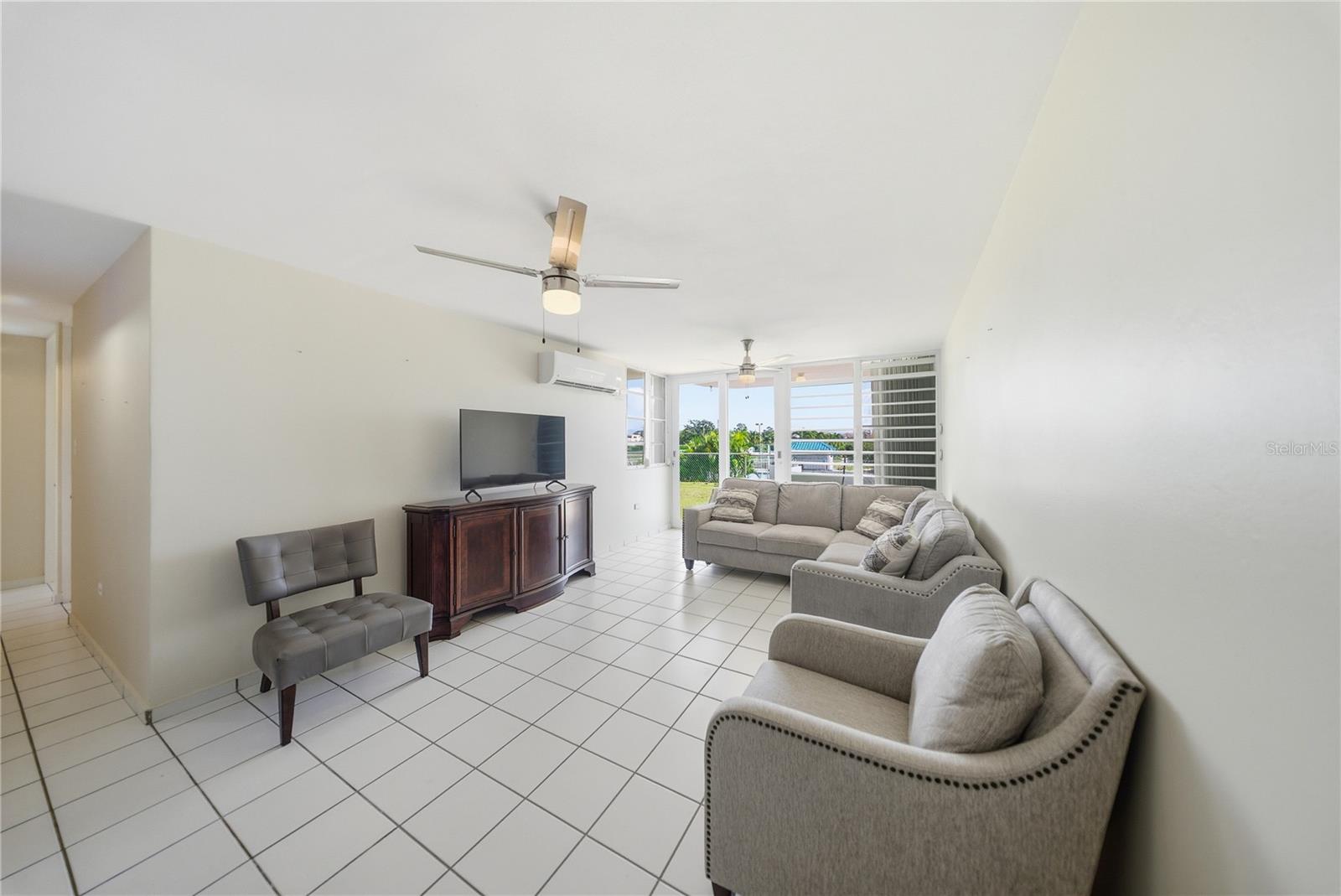 F 101 COSTA ESMERALDA #101