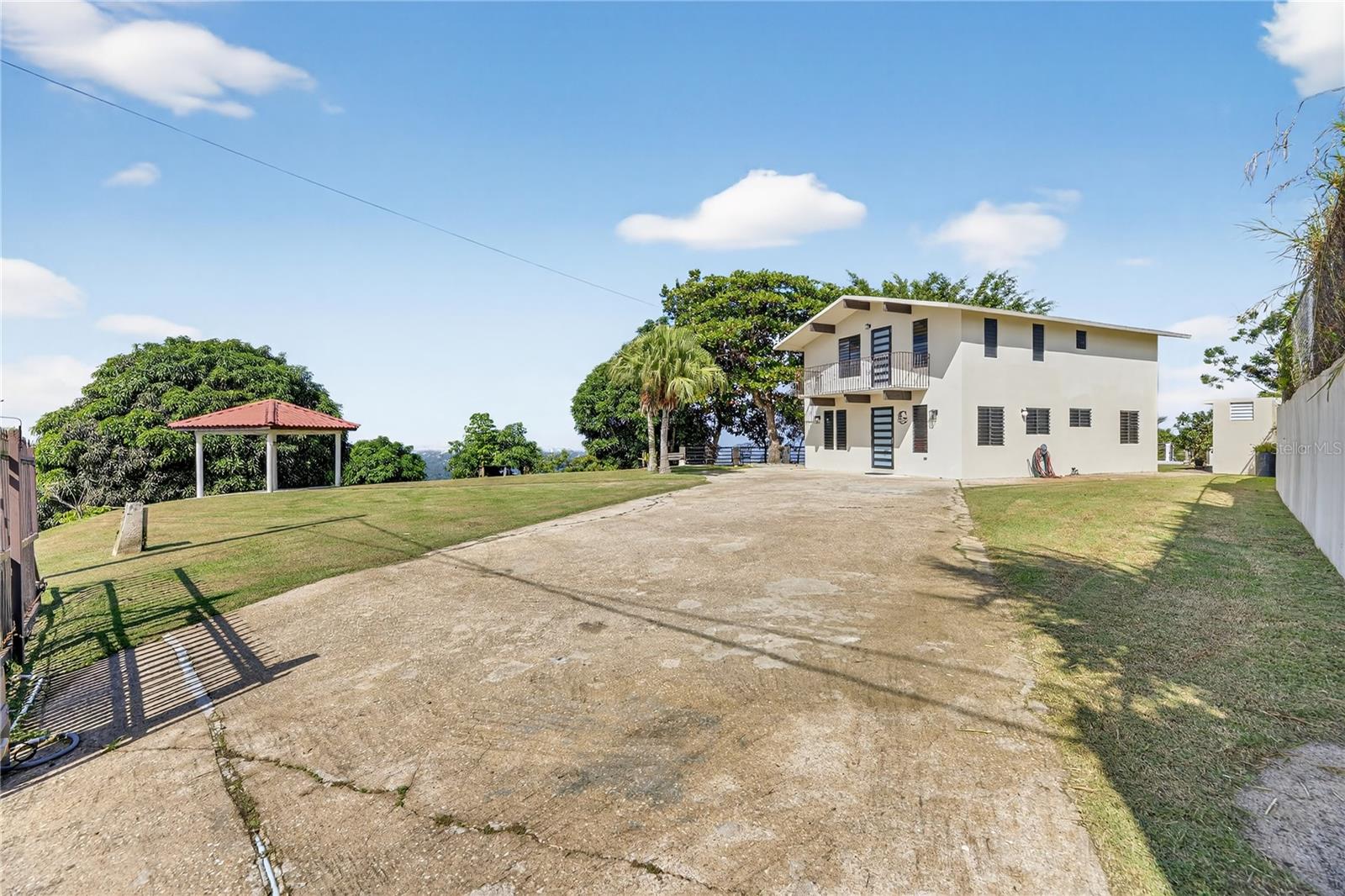 PR-942 KM 3.0 JAGUAS LOMAS