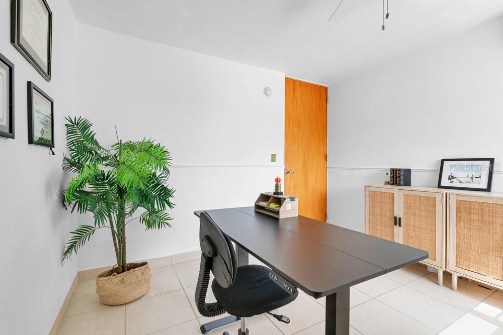 100 Espiritu Santo VILLA SANTA CECILIA AVE #7405