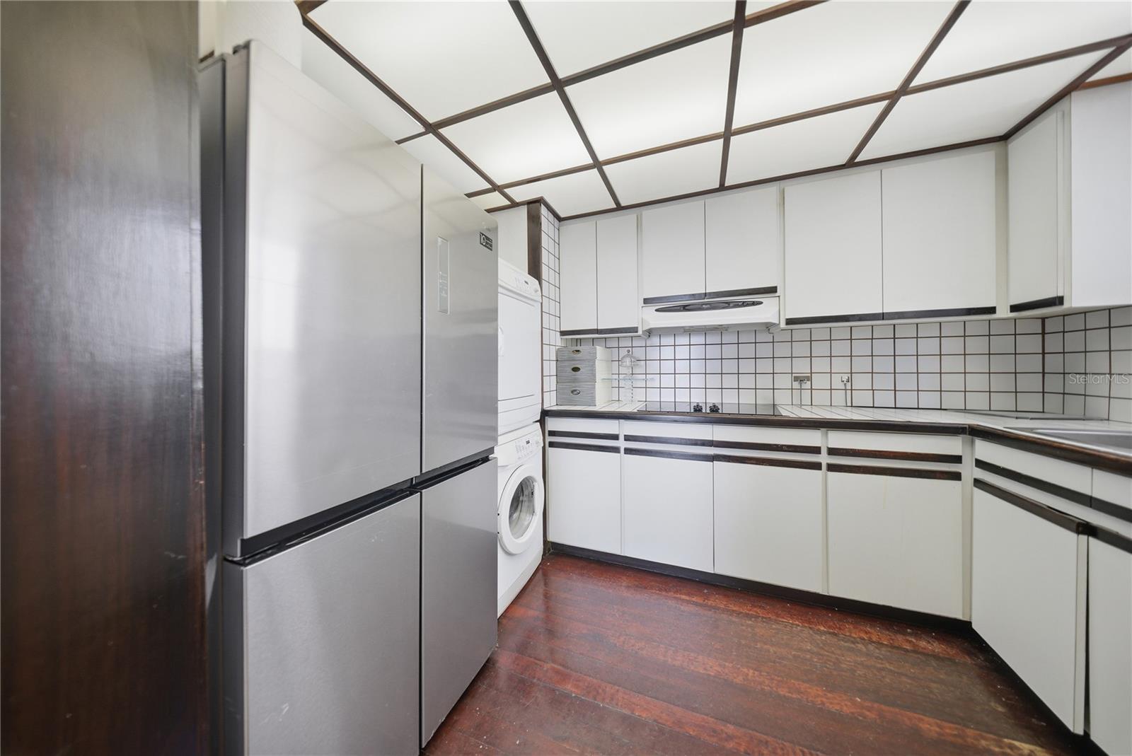 1035 ASHFORD AVE MIRADOR DE CONDADO #1107