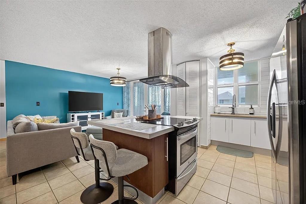 505 FRANCISCO CAMACHO #505