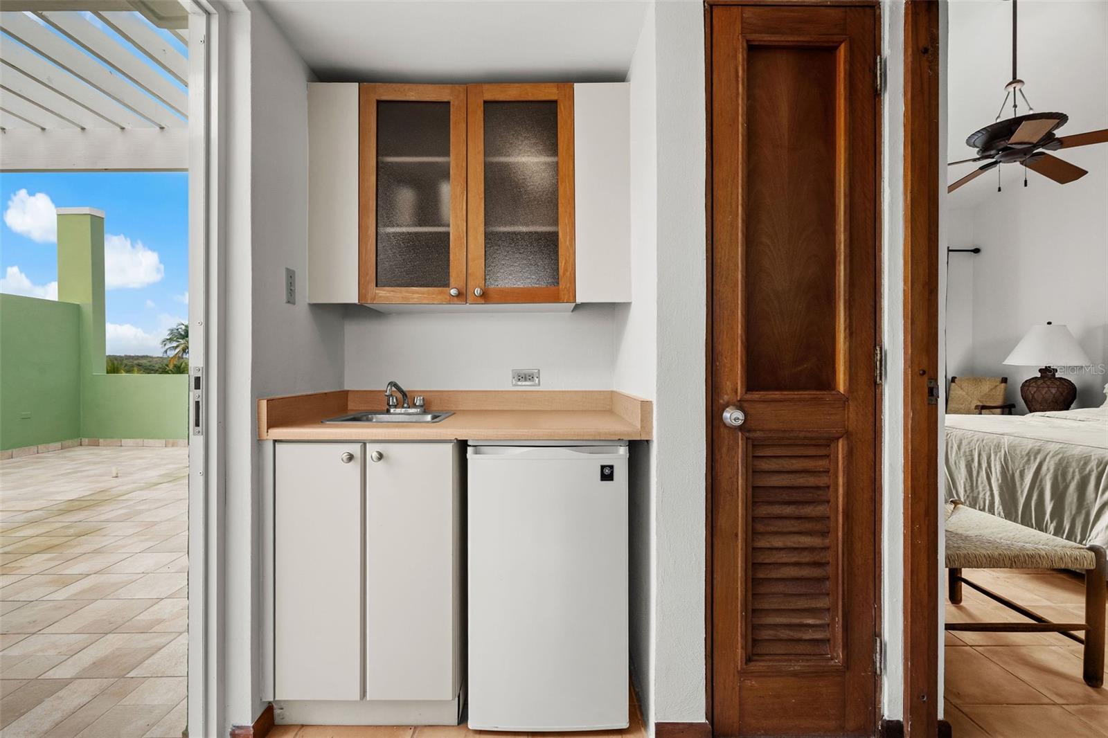 195 CANDELERO DRIVE #6232