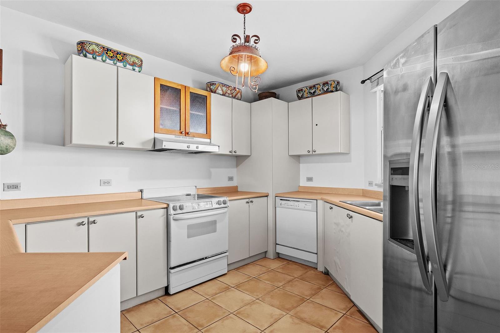 195 CANDELERO DRIVE #6232