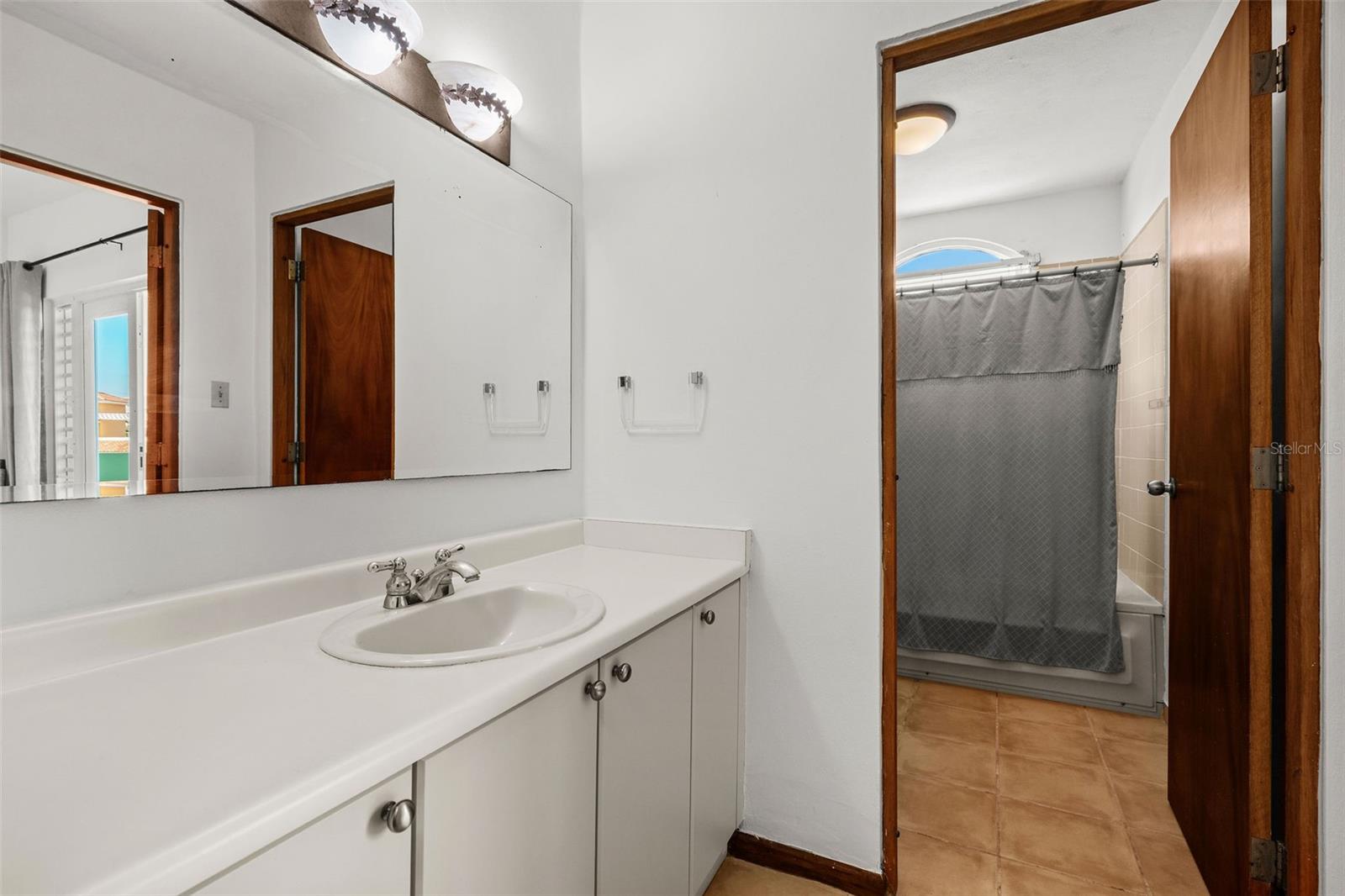 195 CANDELERO DRIVE #6232