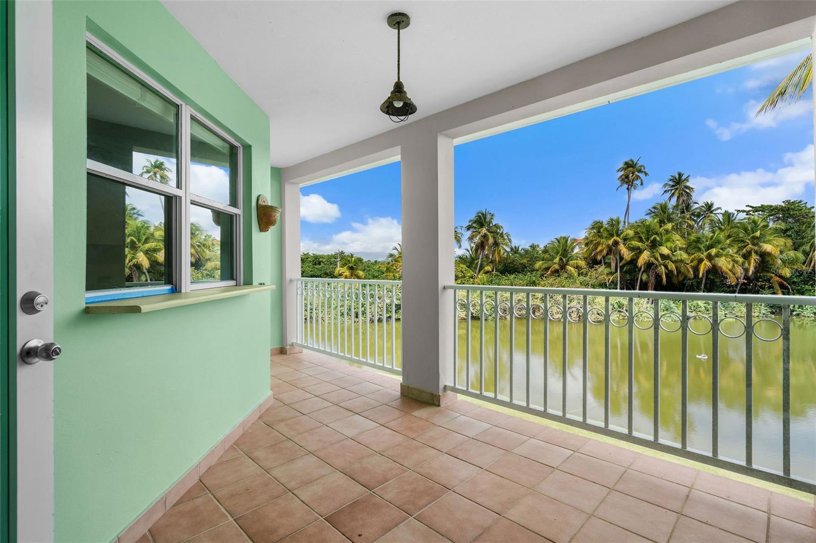 195 CANDELERO DRIVE #6232