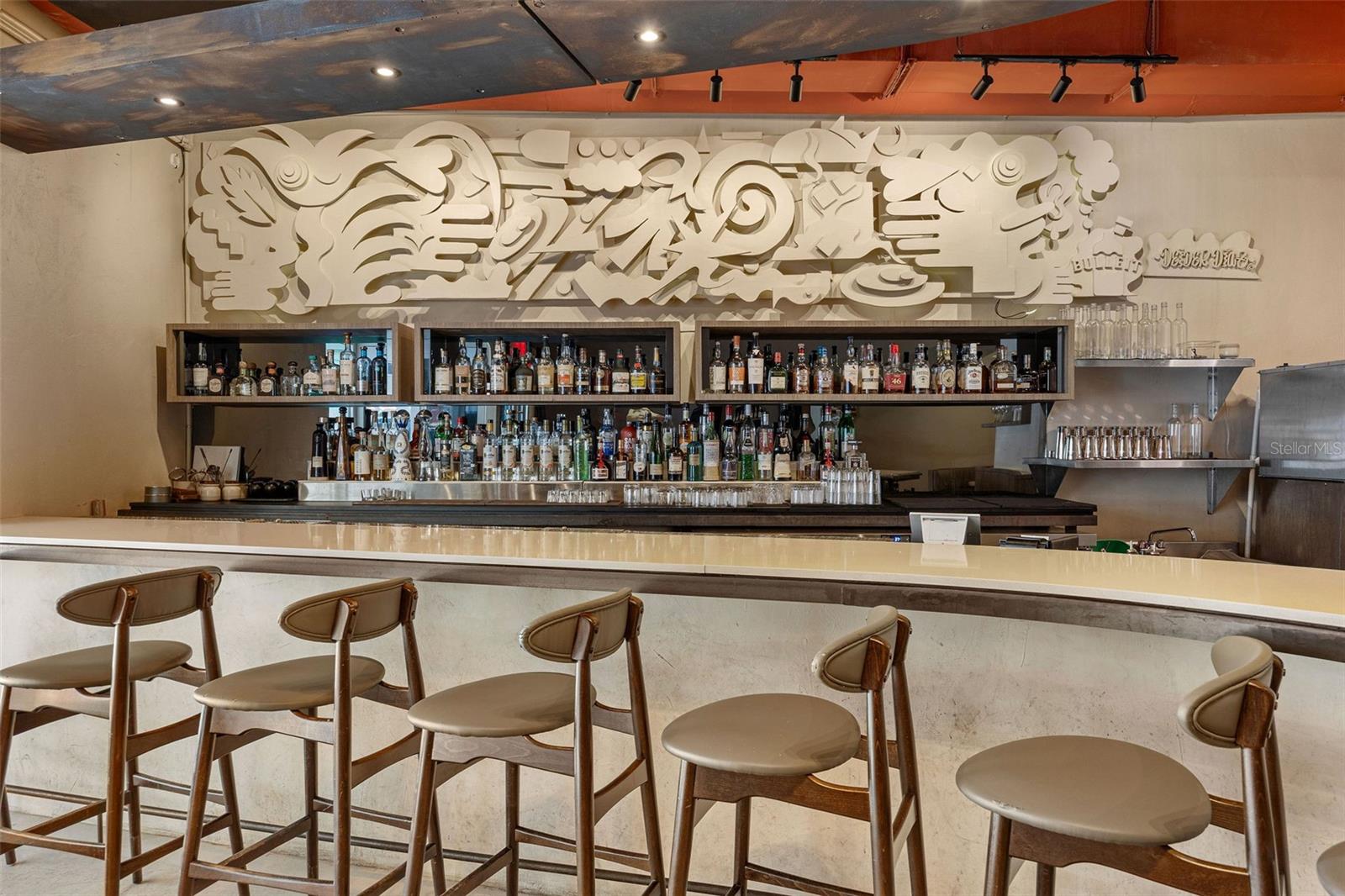 960 AVE PONCE DE LEON #1B