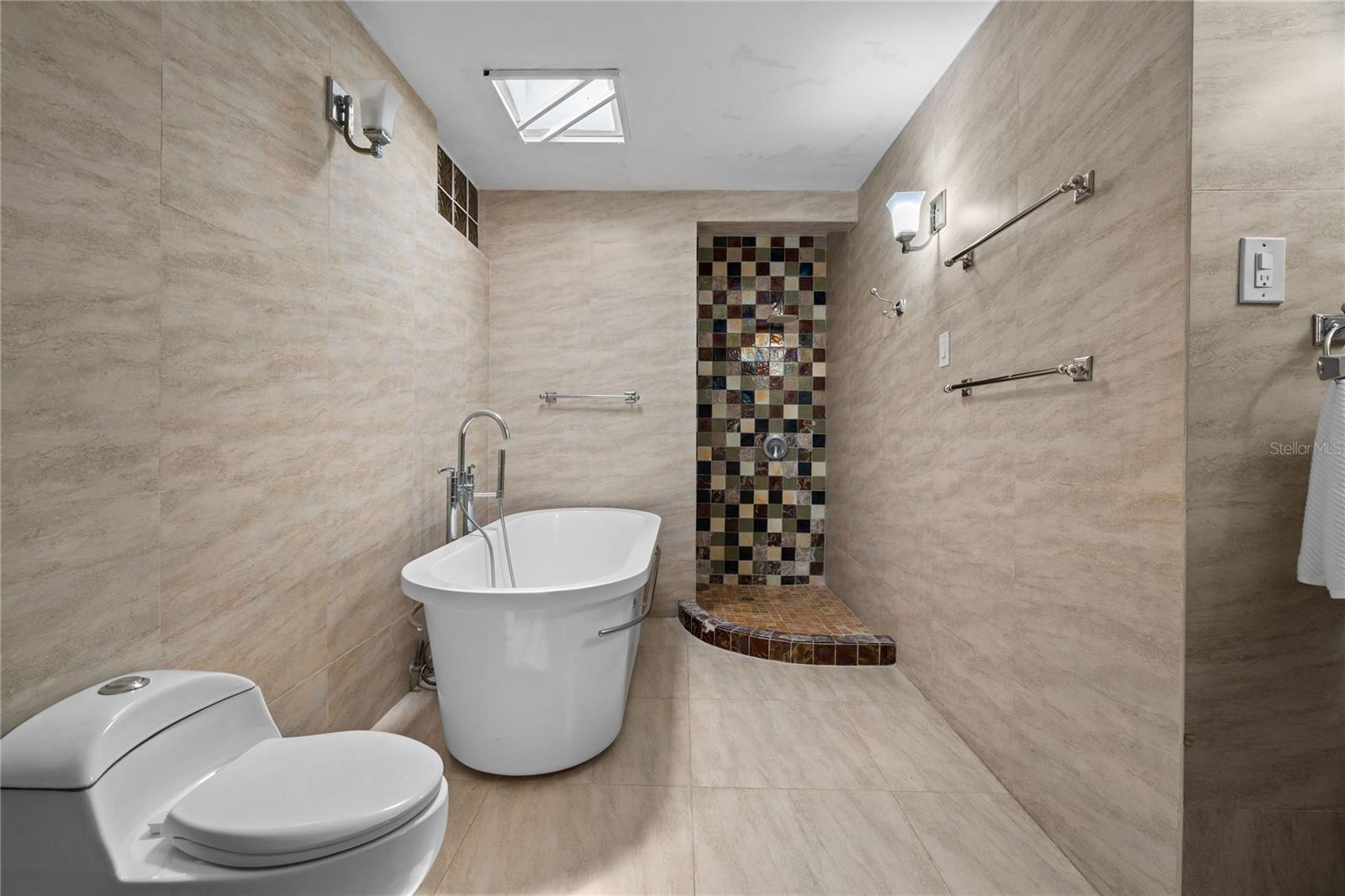 1782 SAN DIEGO ST #F10