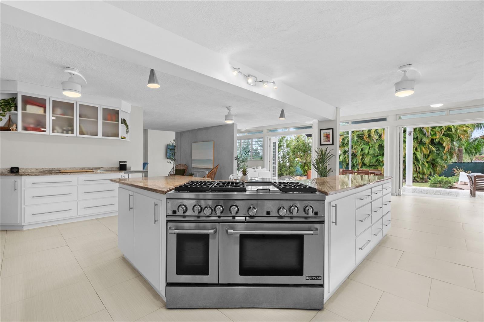 1782 SAN DIEGO ST #F10