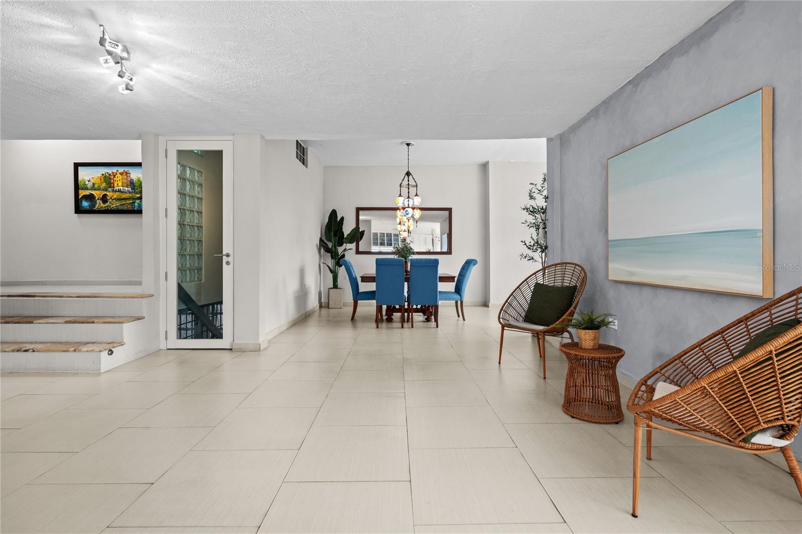 1782 SAN DIEGO ST #F10