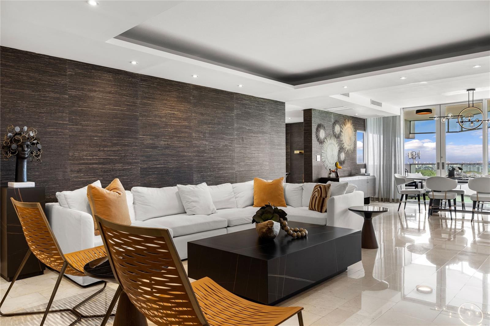 14 CARR 833 LA CIMA DE TORRIMAR #1001