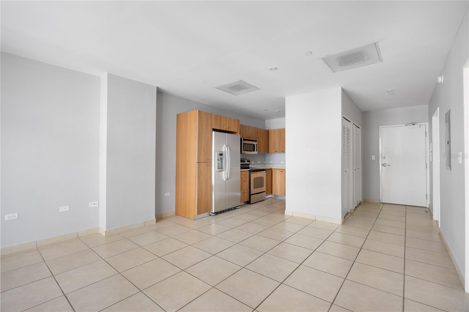 1511 JUAN PONCE DE LEÓN AVE #462