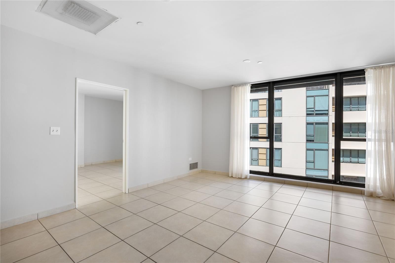 1511 JUAN PONCE DE LEÓN AVE #462