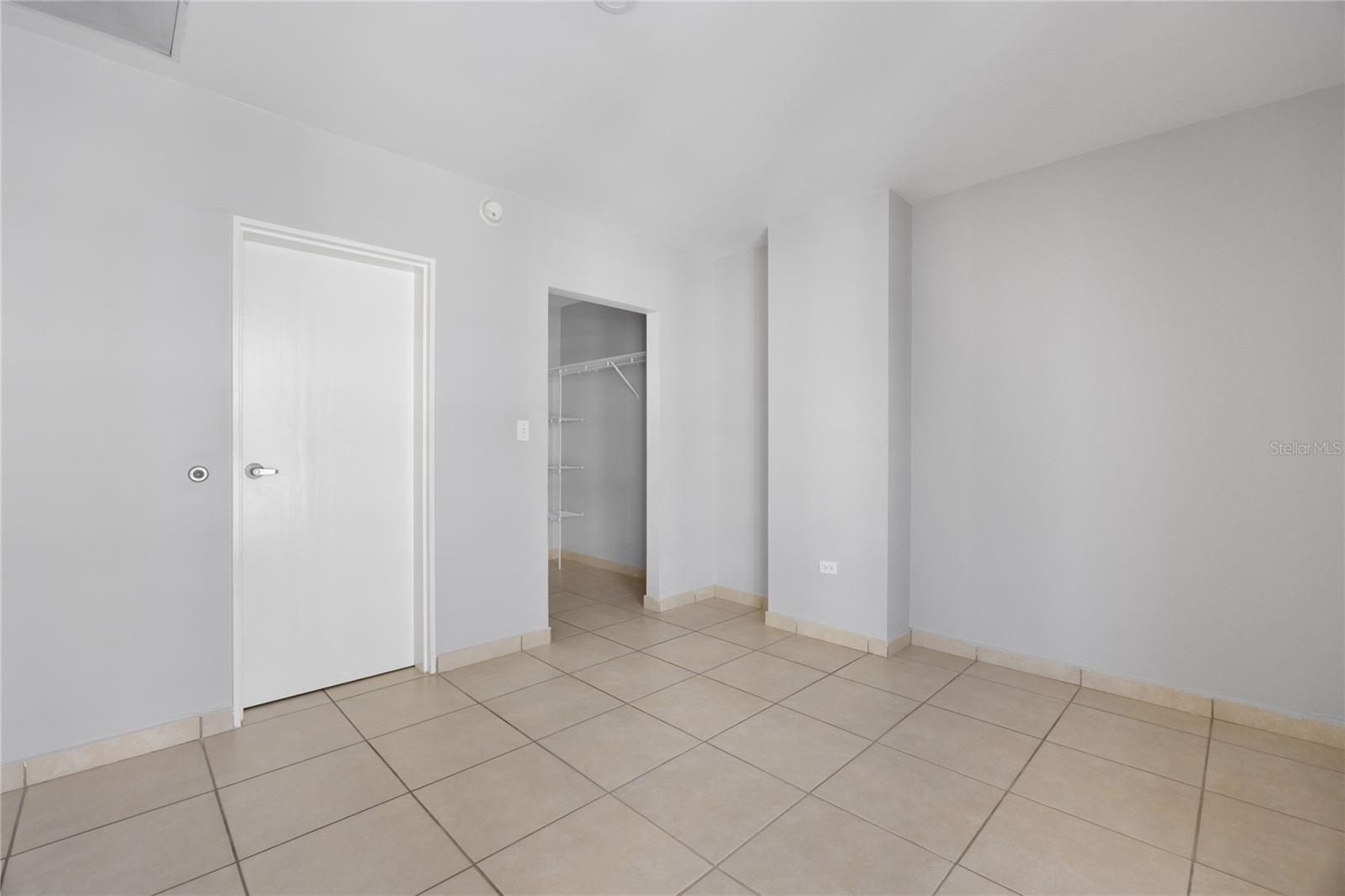 1511 JUAN PONCE DE LEÓN AVE #462