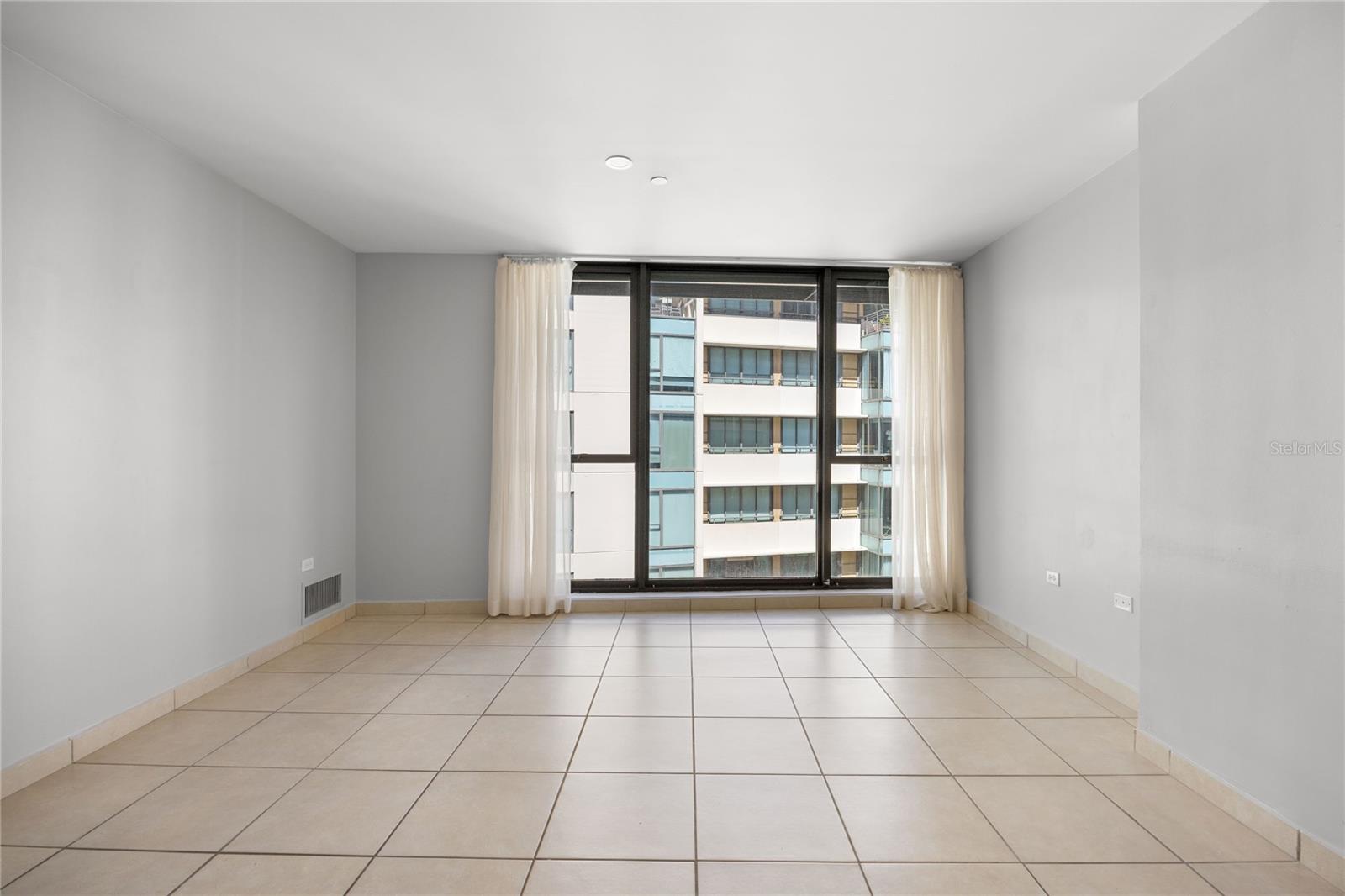 1511 JUAN PONCE DE LEÓN AVE #462