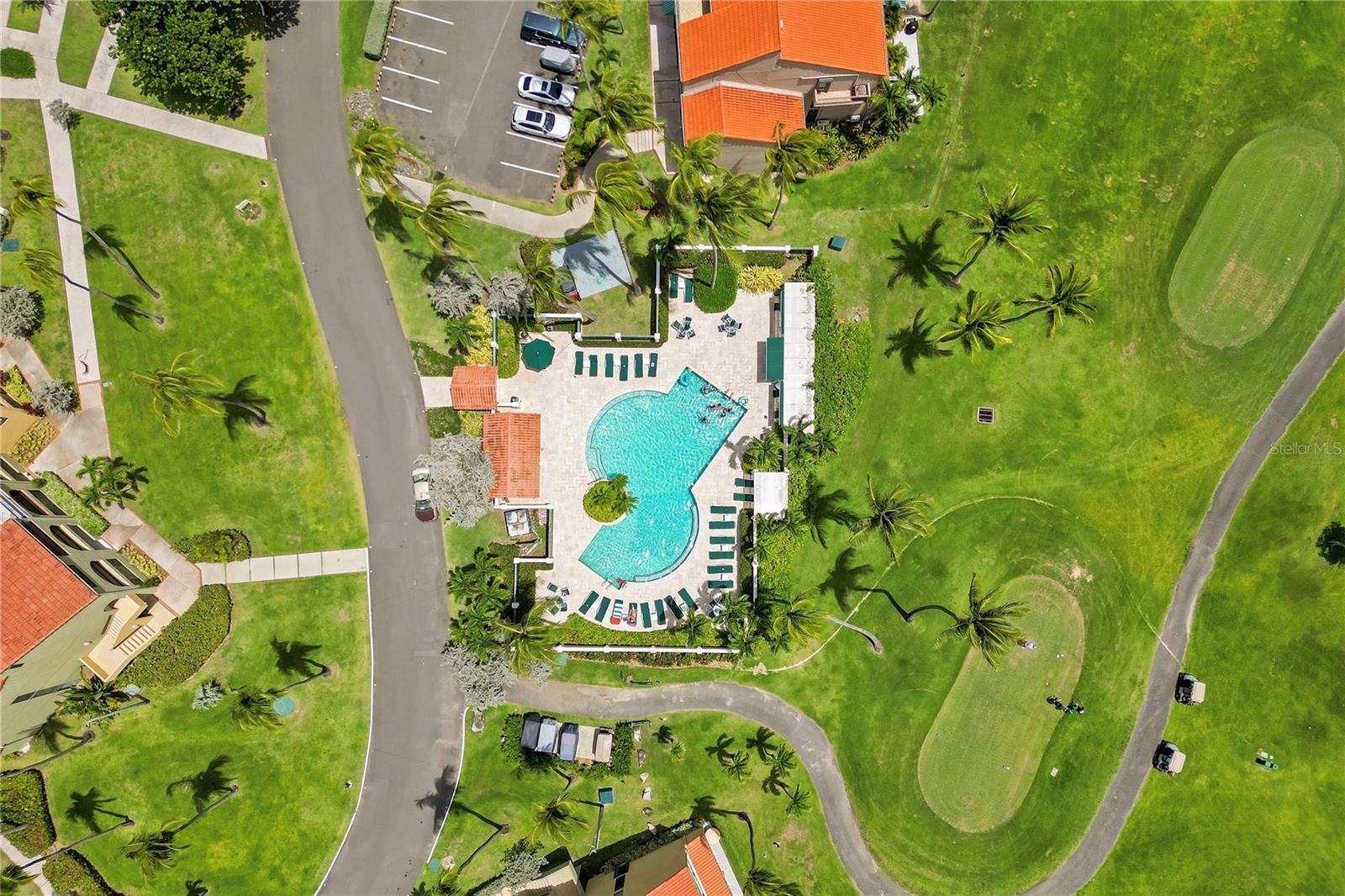 140 BEACH VILLAGE DR #140