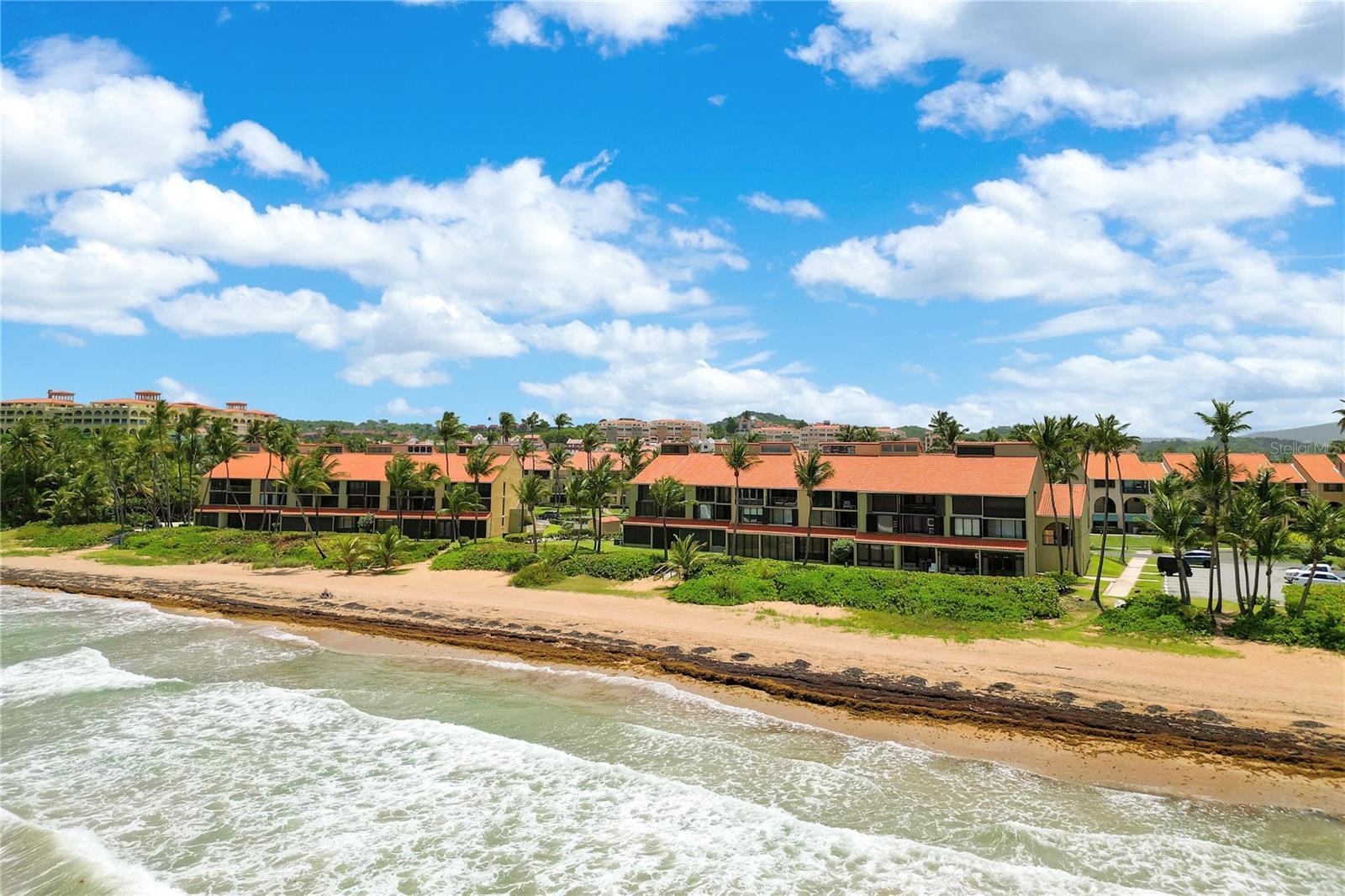 140 BEACH VILLAGE DR #140