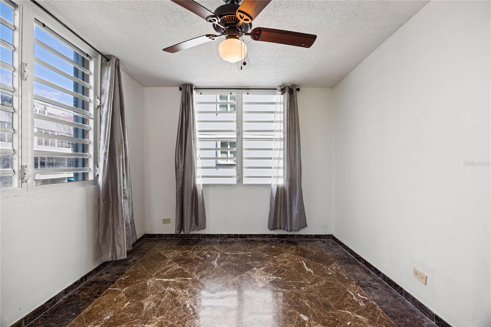 1304 WILSON AVE #501
