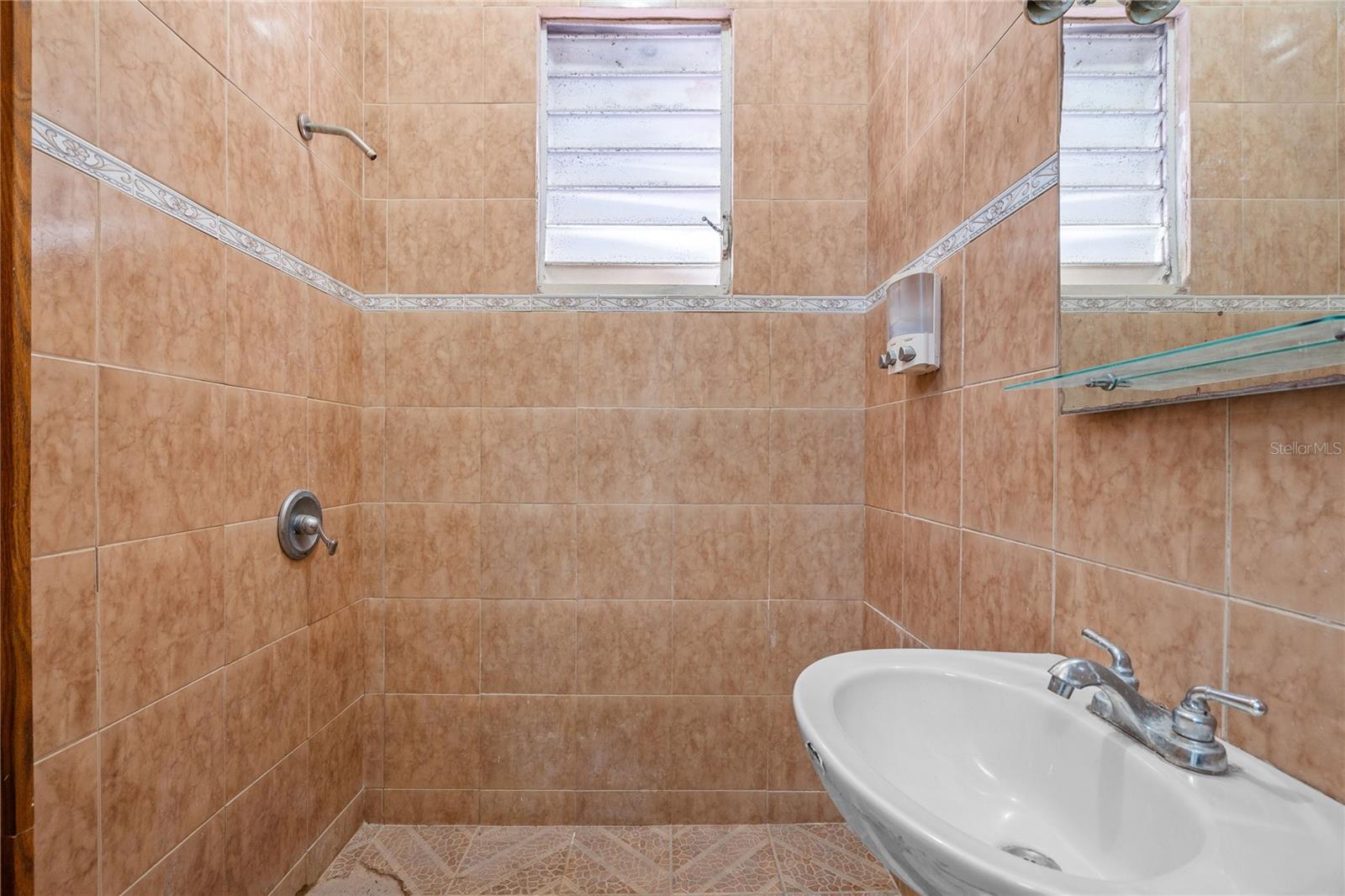 404 CONDOMINIO DEL SOL #L