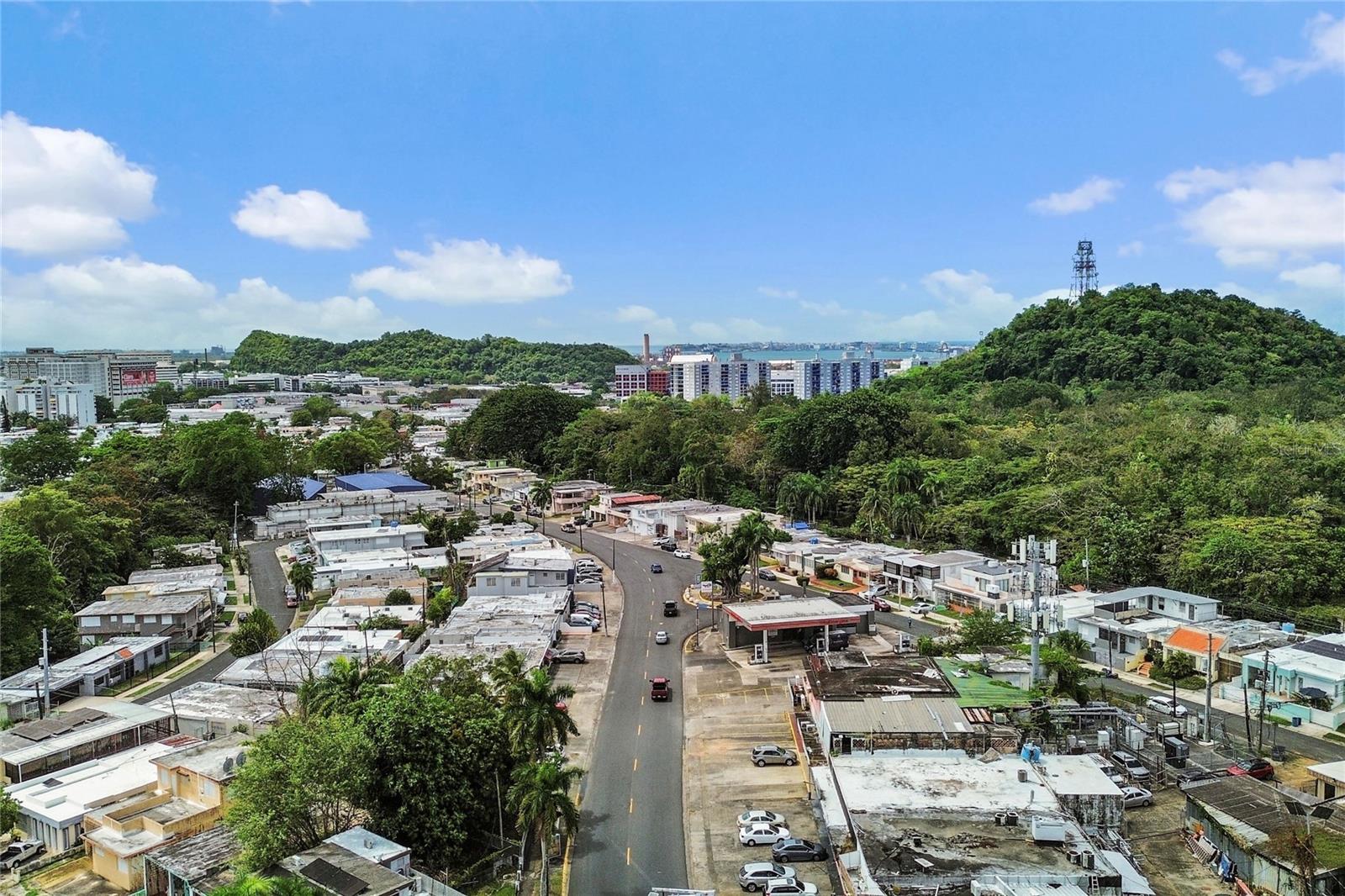CAPARRA HEIGHTS J-42 ESCORIAL AVE