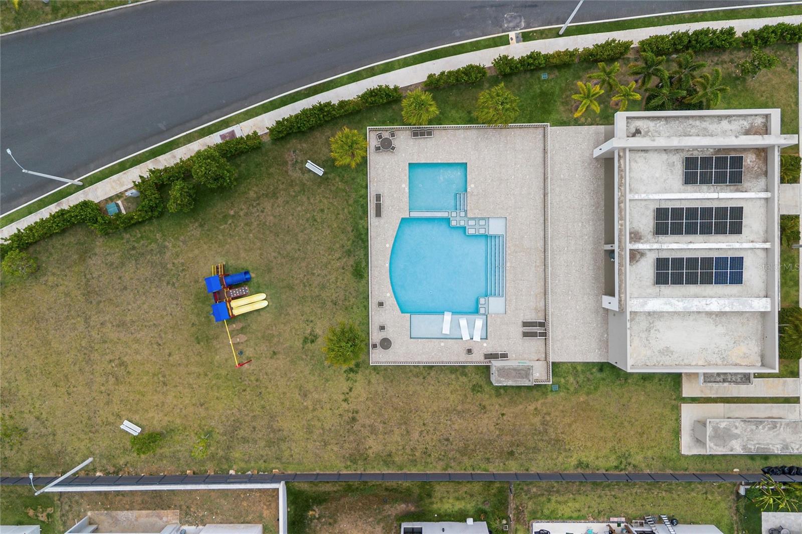 153 RIVER TERRACE