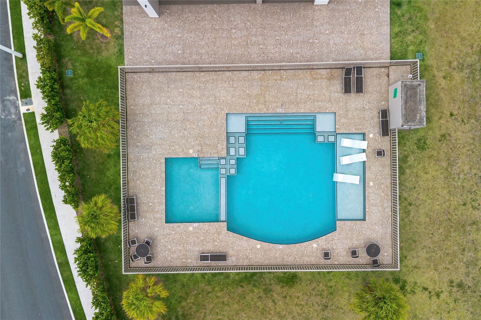 153 RIVER TERRACE