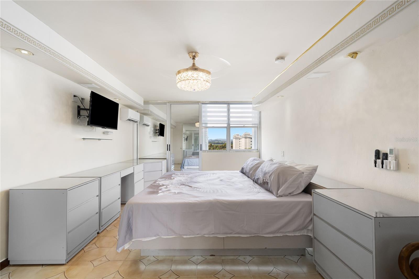 801 JOSÉ M. TARTAK AVE #801 A