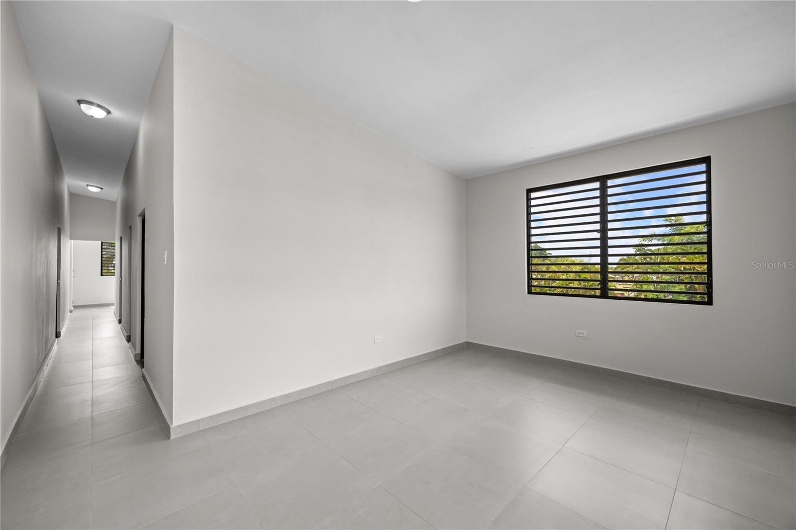 4 REXVILLE VAN SCOY