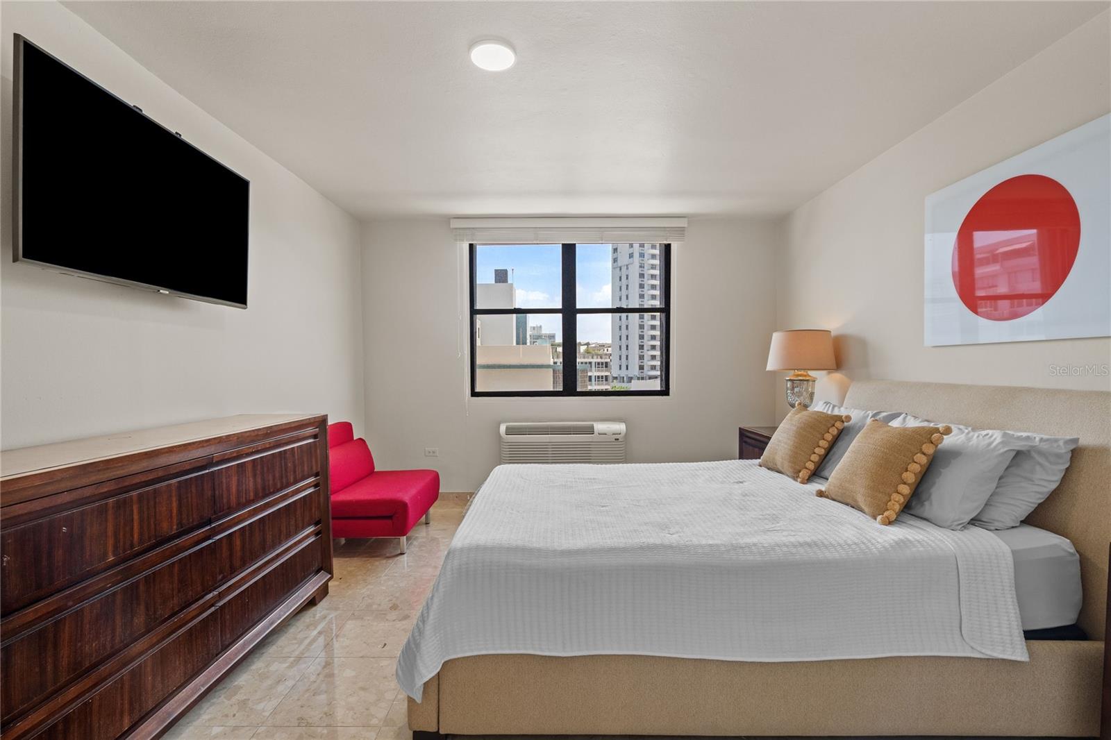 64 CONDADO AVE #703