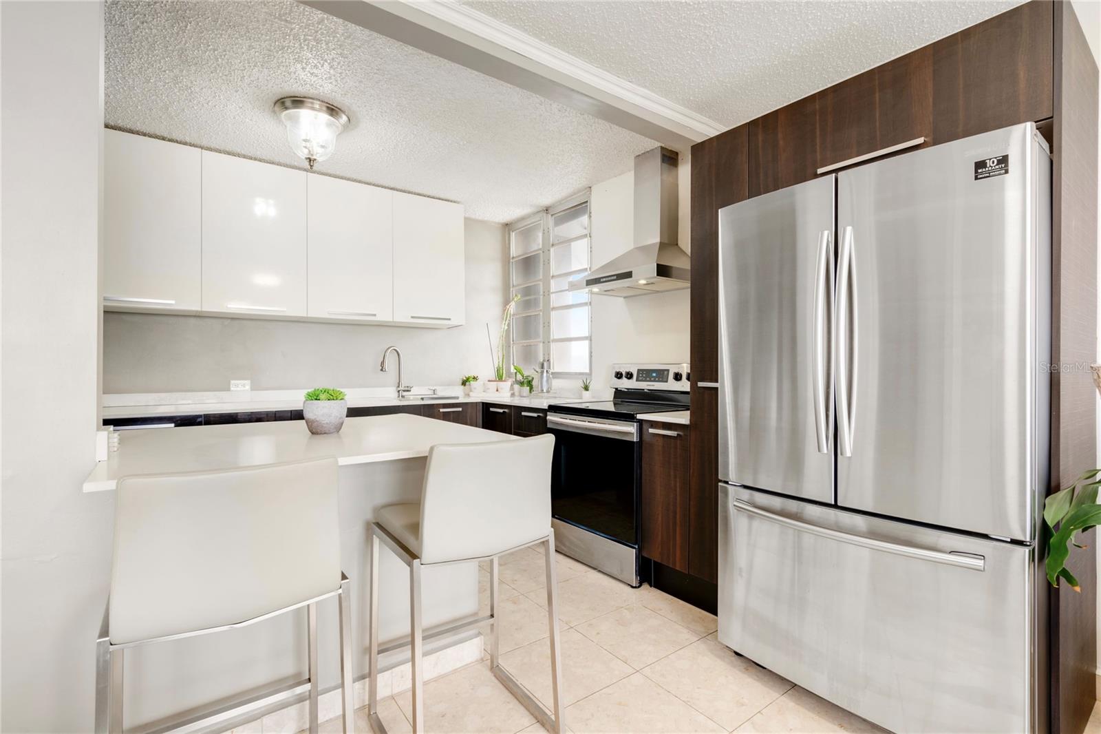 1704 SAN PATRICIO AVE #1704
