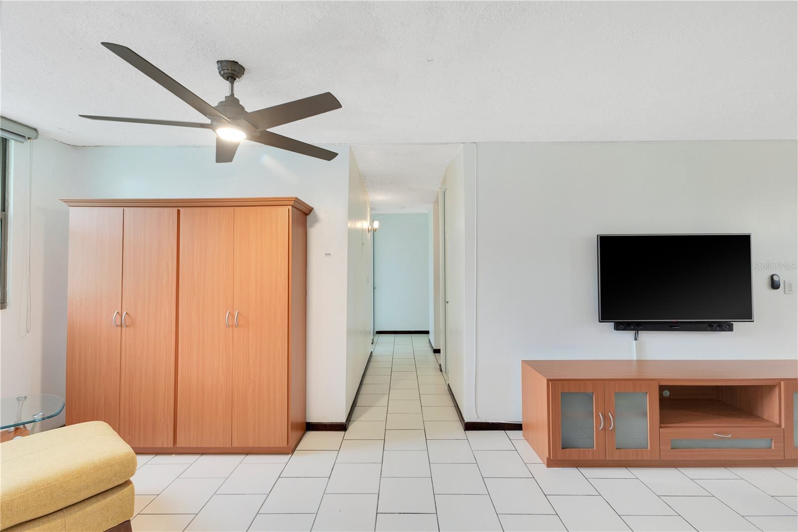 Cond. GOLDEN COURT II, HATO REY #H 202
