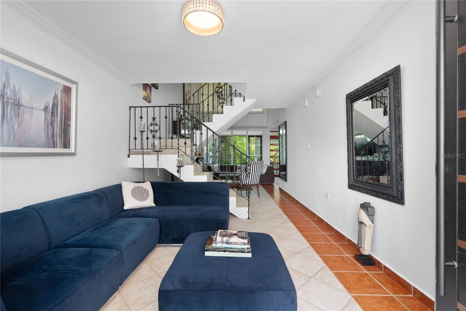 1 URB. EVERGREEN TOWN HOUSES